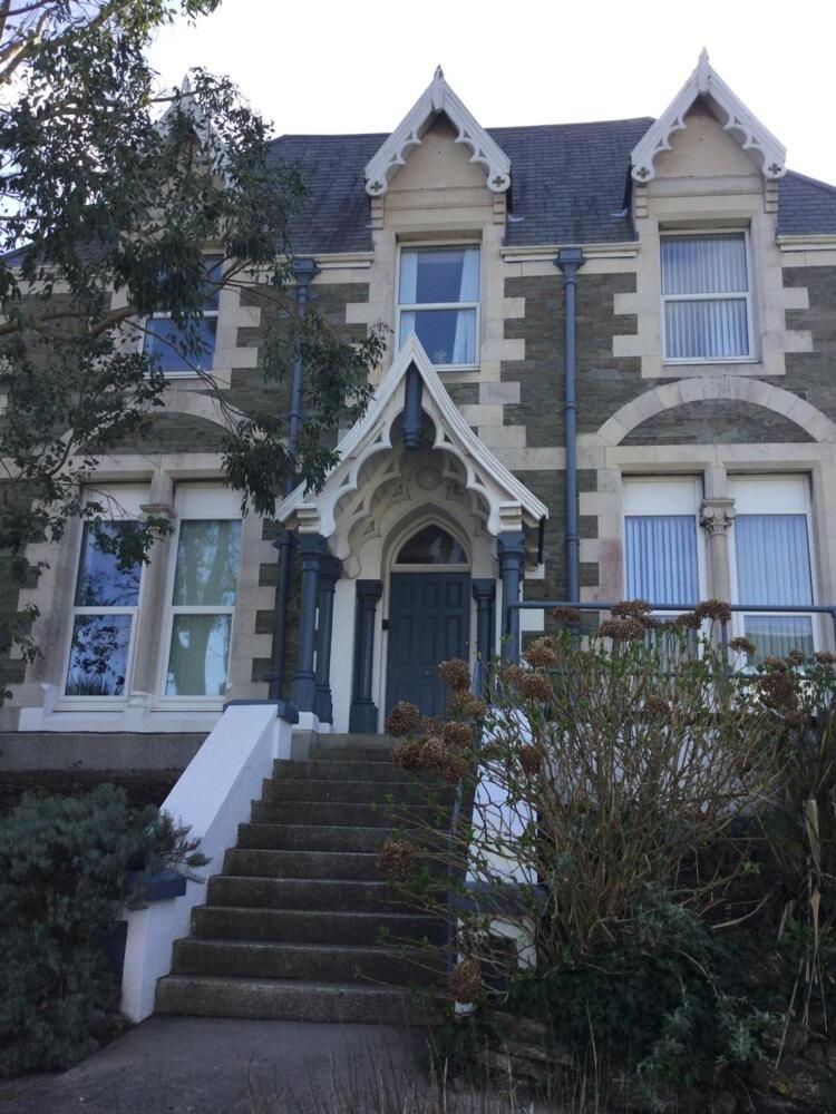 Armyn House Apartments, Your Coastal Escape In Falmouth Exteriér fotografie