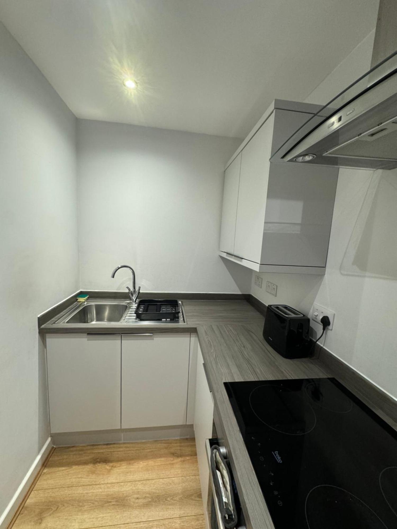 Armyn House Apartments, Your Coastal Escape In Falmouth Exteriér fotografie